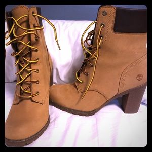 Timberland women’s camdale fashion boot size 9